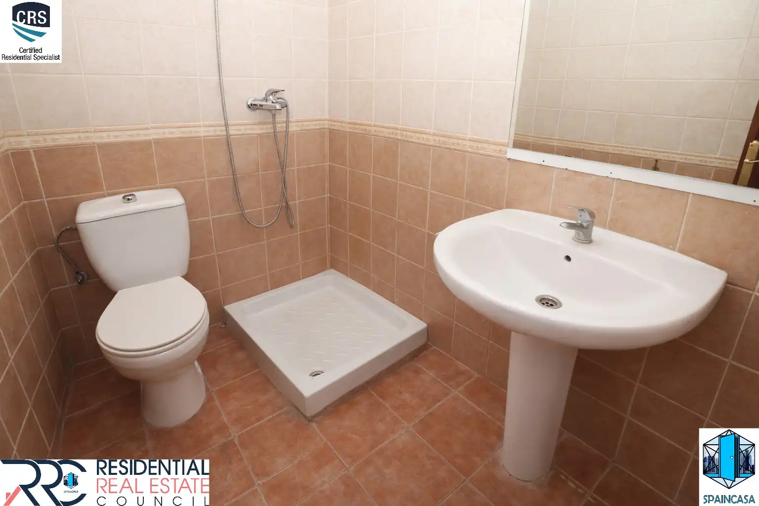 Bathroom of Houses for sale in Gibraleón