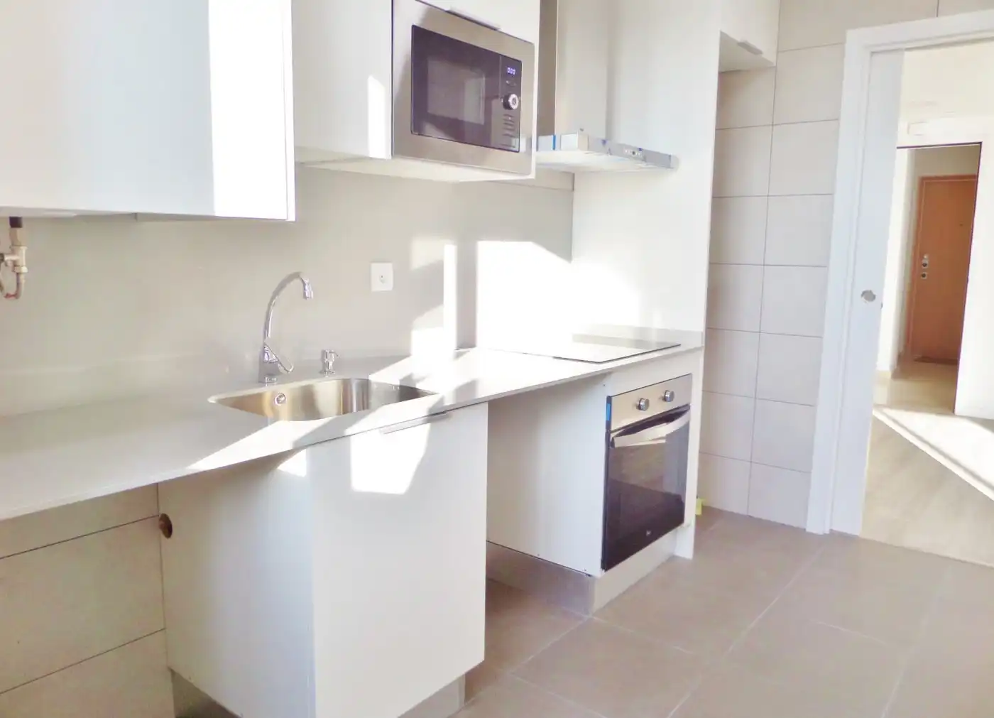 Kitchen of Flat for rent in El Campello  with Air Conditioner, Private garden and Terrace