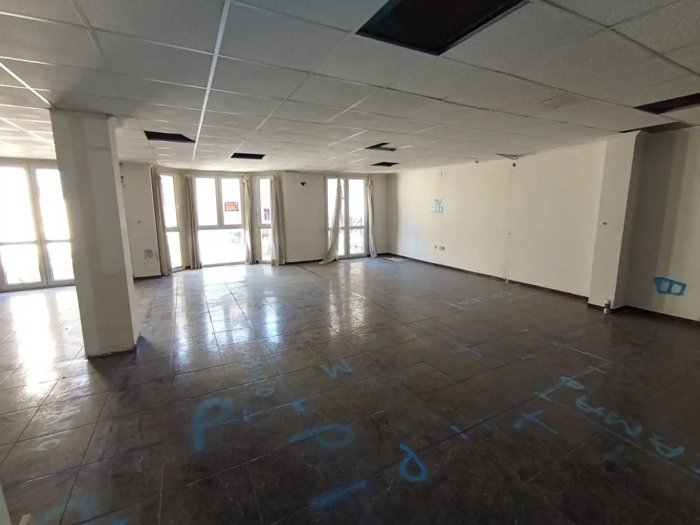 Local comercial en venda a Calle de Don Víctor Peñasco, imagen 17