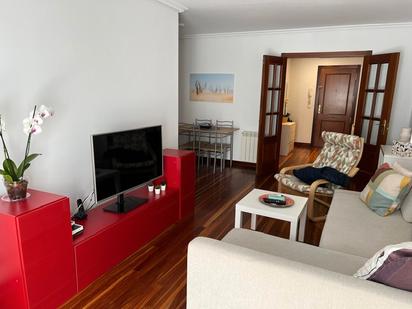 Living room of Flat for sale in Santander  with Heating, Parquet flooring and Furnished