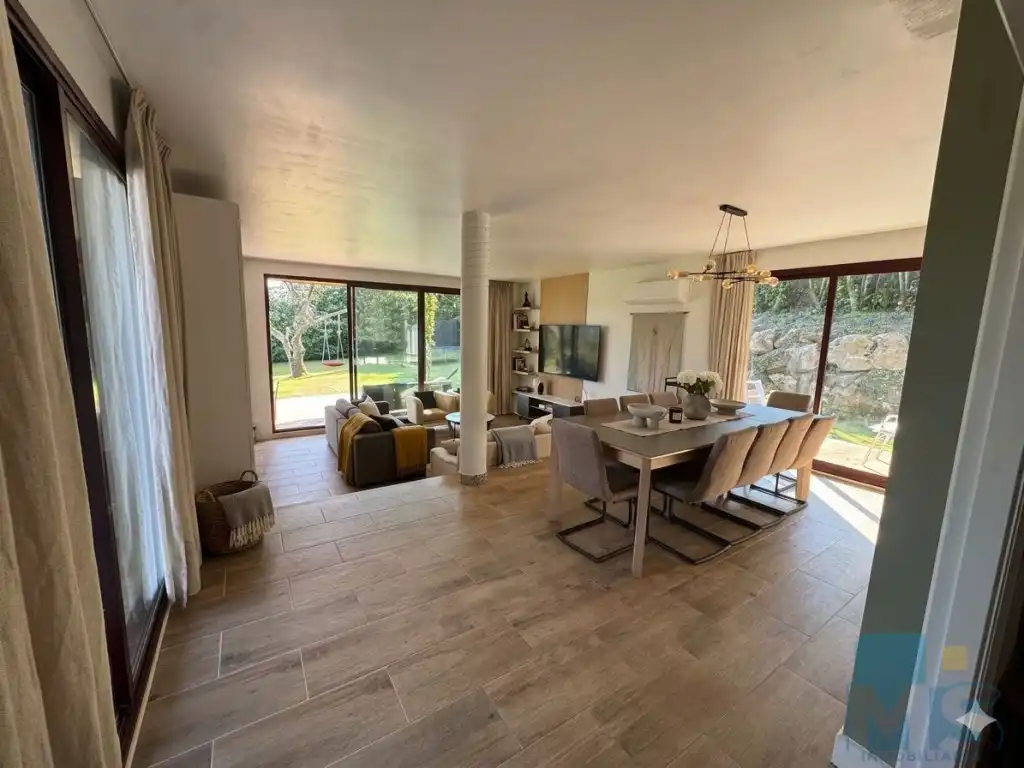 Comedor de Casa o chalet en venta en Hondarribia con Jardín privado, Piscina y Amueblado