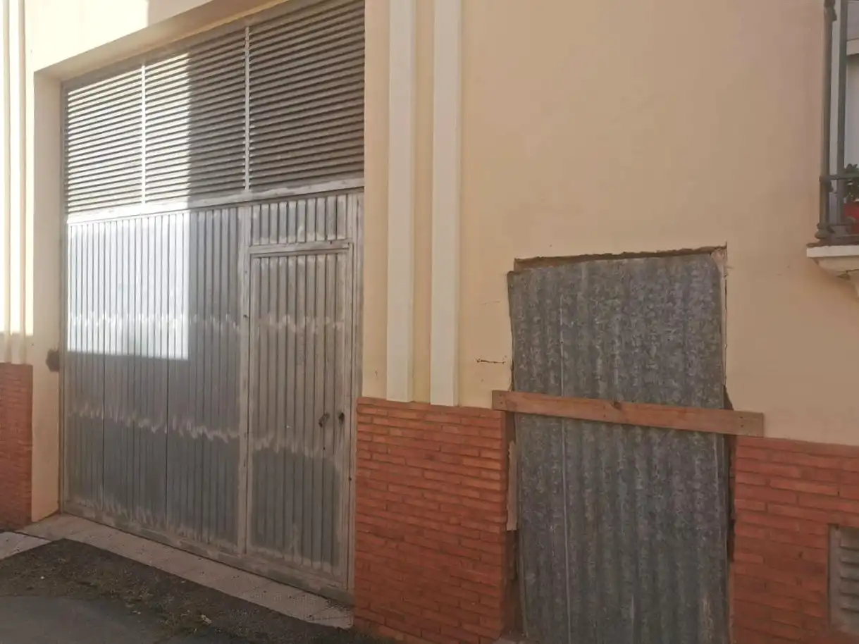 Vista exterior de Traster en venda en Ayamonte