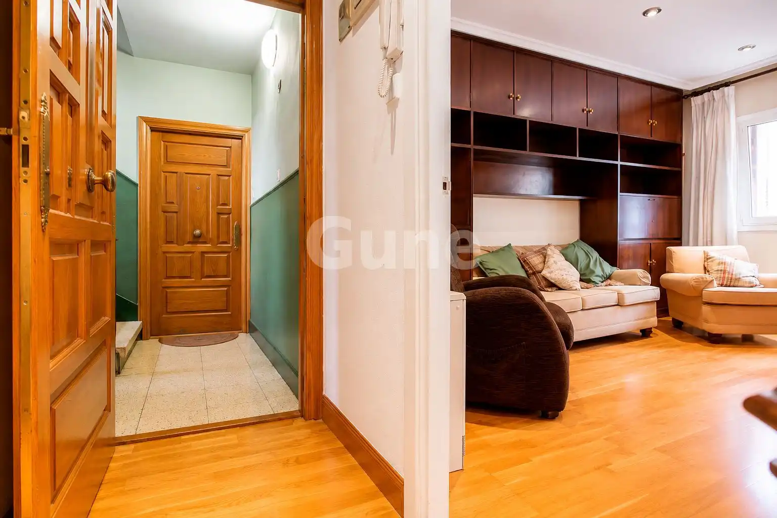 Piso en venta en Beasain con Calefacción, Terraza y Trastero
