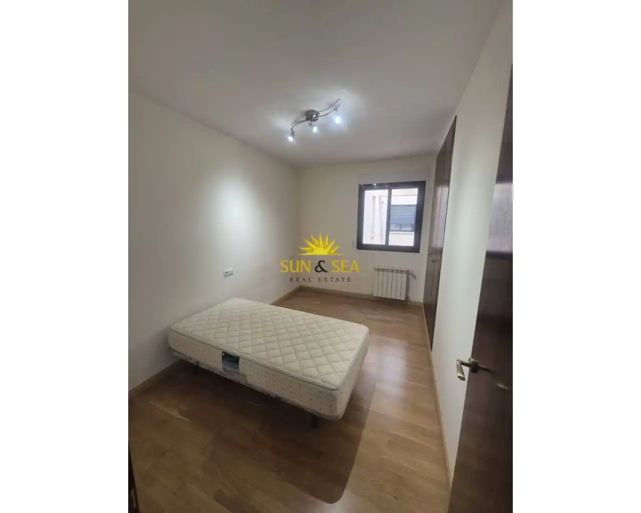 Bedroom of Flat for sale in Murcia  with Air Conditioner, Heating and Parquet flooring