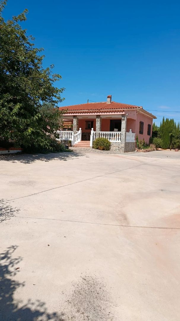 Vista exterior de Finca rústica en venda en Onda amb Aire condicionat, Jardí privat i Terrassa