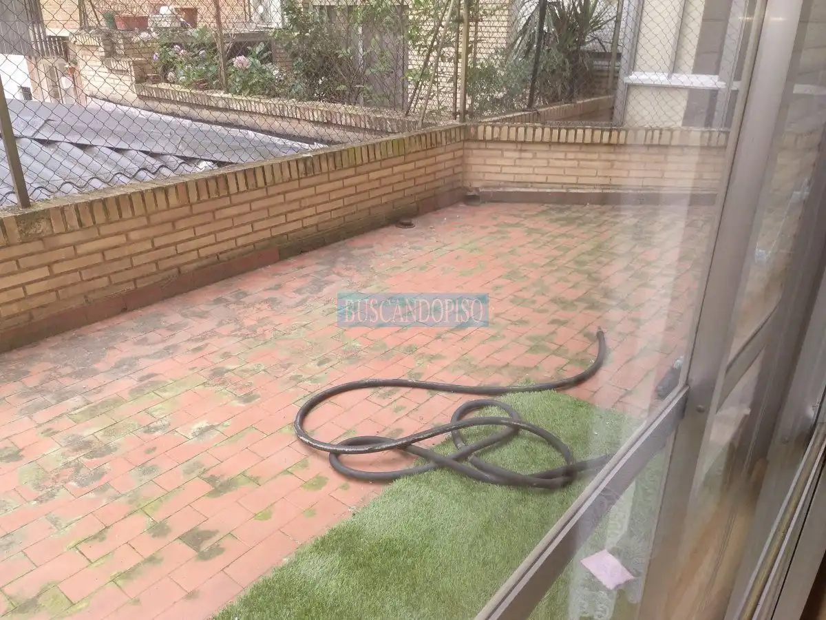 Flat for rent in Residencia