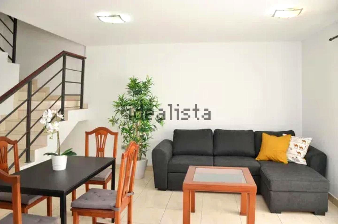 Living room of Duplex for sale in  Santa Cruz de Tenerife Capital  with Storage room