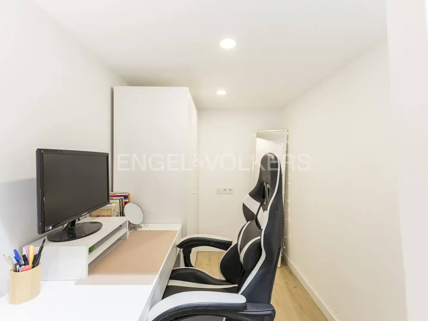 Wohnung zur Miete in Barcelona mit Klimaanlage, Heizung und Parkett