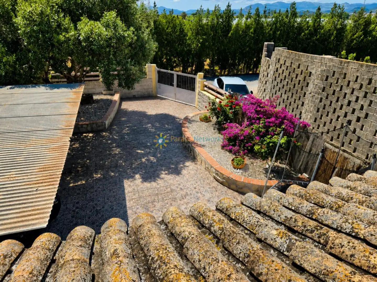 Terrasse von Haus oder Chalet zum Verkauf in Oliva mit Klimaanlage, Privatgarten und Terrasse