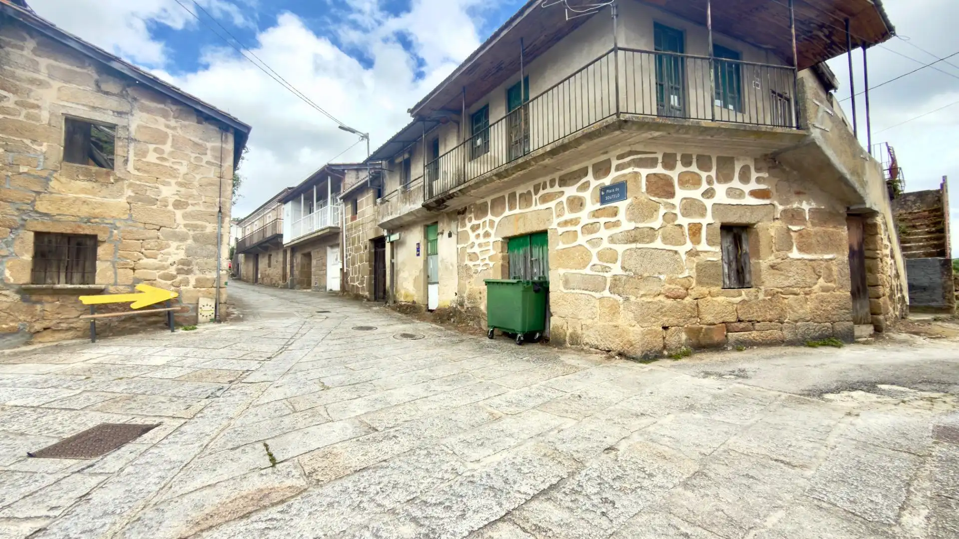 Vista exterior de Casa o chalet en venta en Ourense Capital  con Balcón