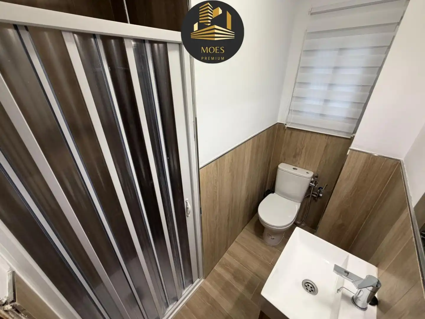 Bathroom of Flat for rent in Jaén