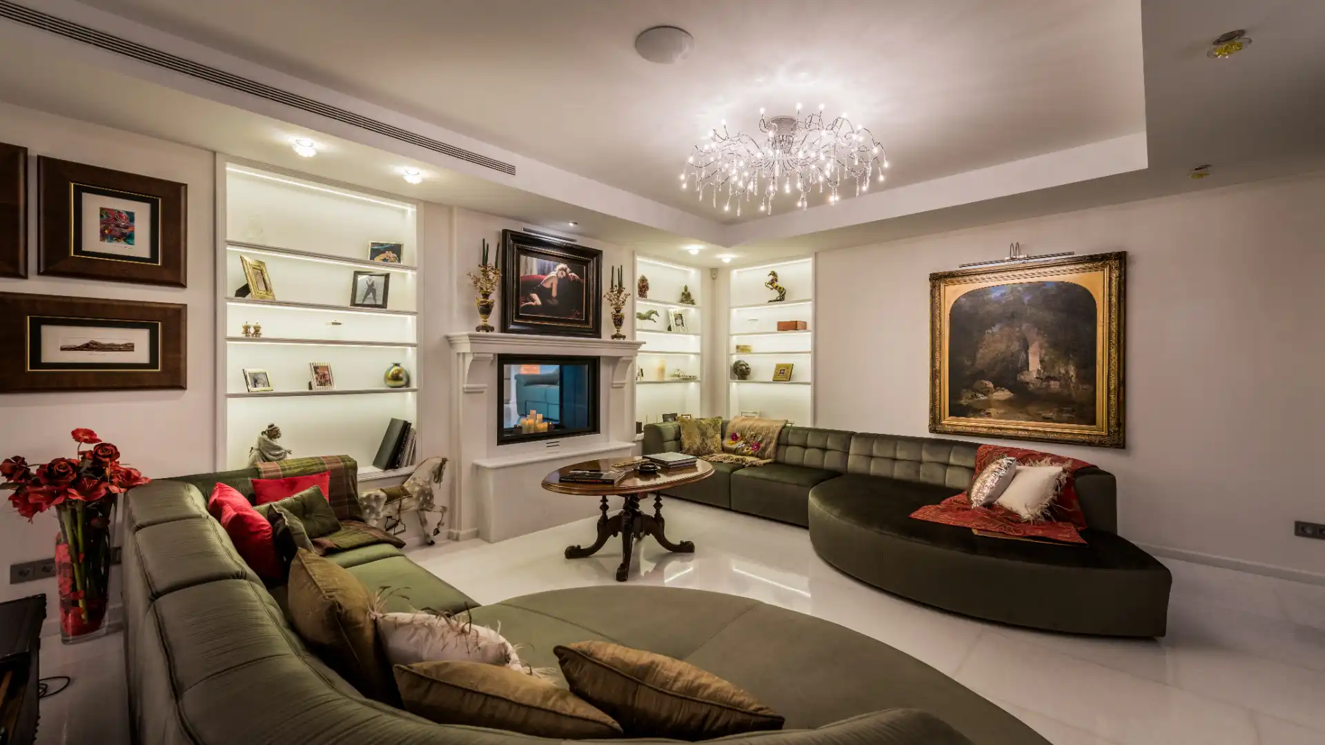 Sala de estar de Casa o chalet en venta en Marbella con Aire acondicionado, Jardín privado y Terraza