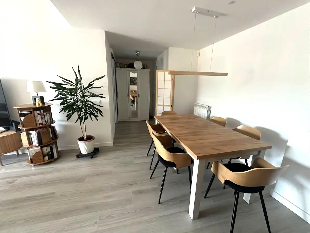 Dining room of Flat for sale in Girona  with Air Conditioner, Heating and Parquet flooring