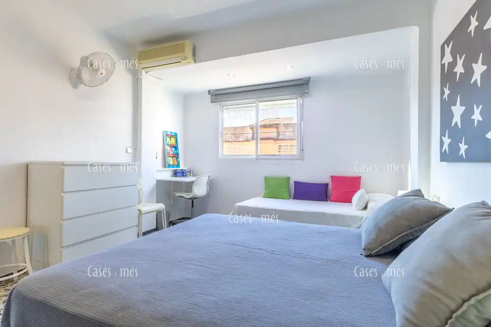 Habitación de Apartamento en venta en La Pobla de Farnals con Terraza, Amueblado y Piscina comunitaria