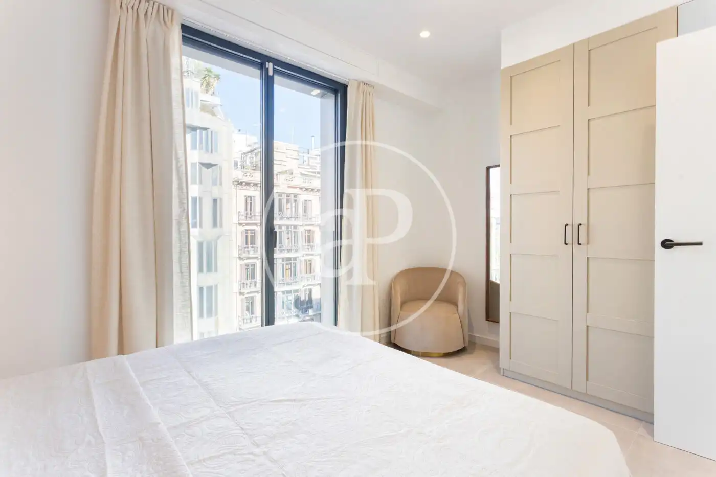 Flat for rent in Ronda de la Univ., Dreta de l'Eixample