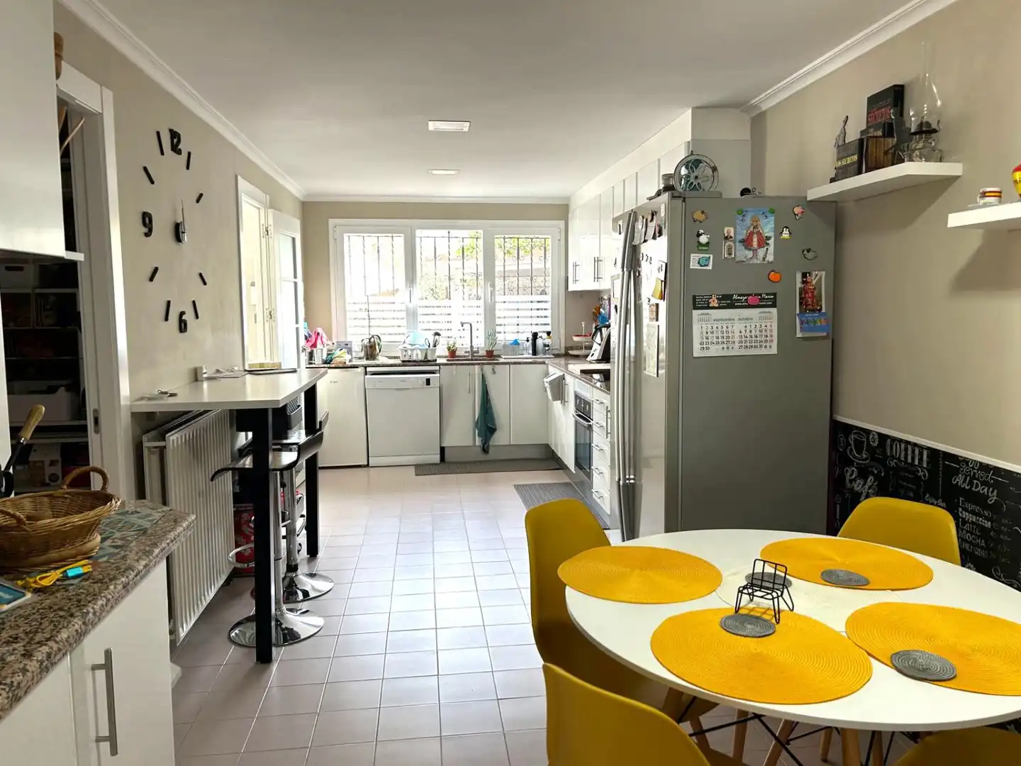 Cocina de Casa adosada en venta en Albacete con Aire acondicionado, Calefacción y Parquet
