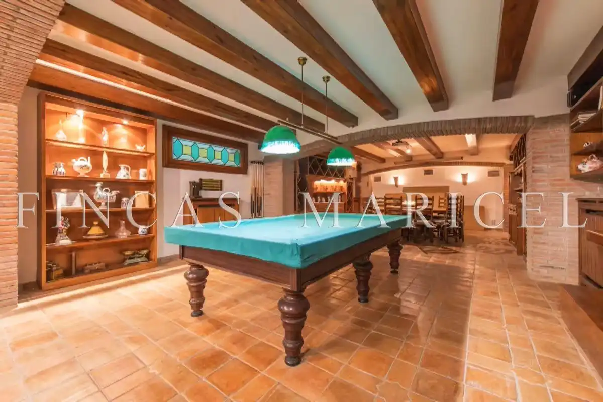 Casa o xalet en venda a Pintor Roig i soler, Can Girona - Terramar - Vinyet