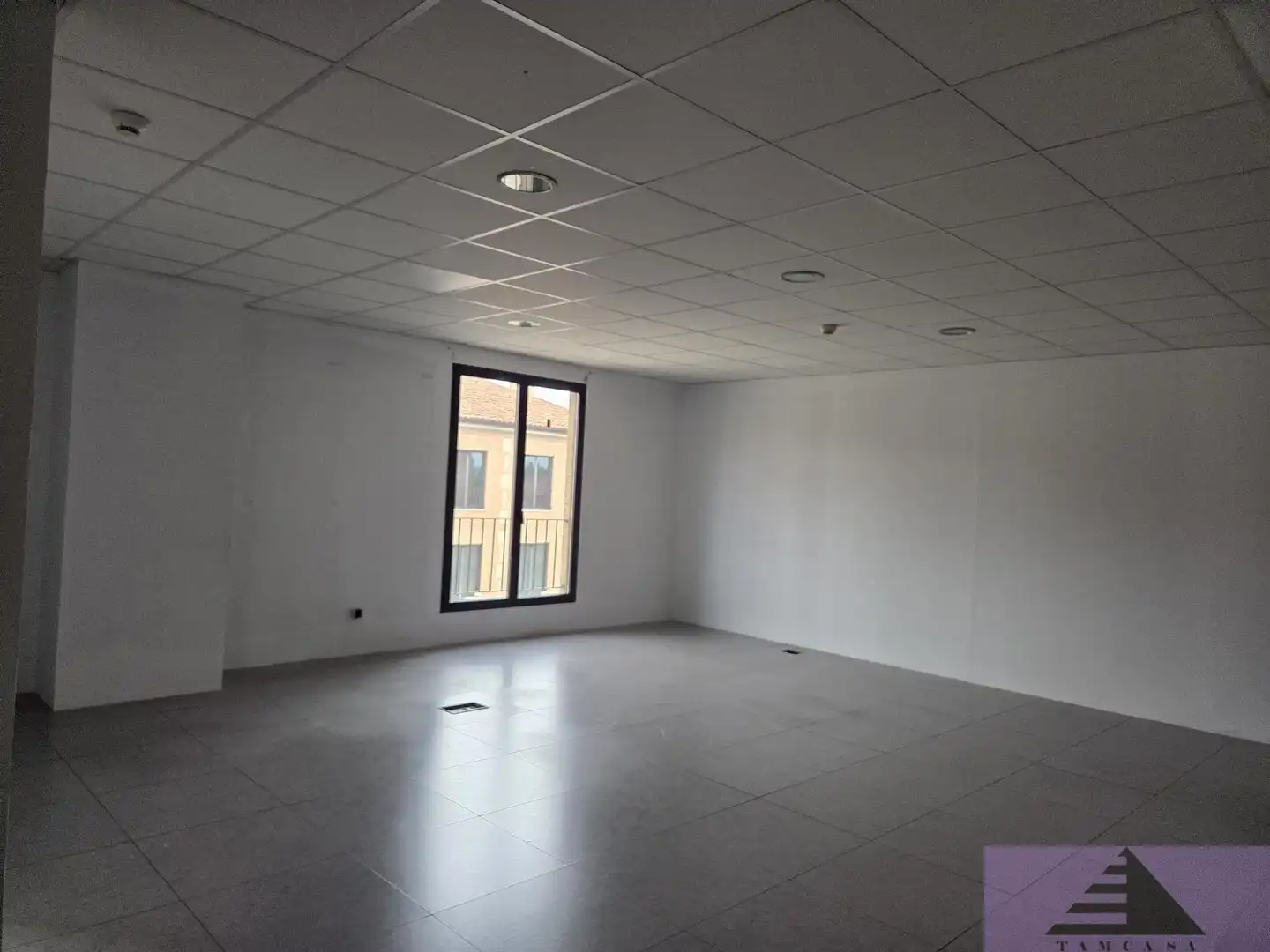 Oficina con ascensor en venta en La Montaña - El Cortijo, imagen 3