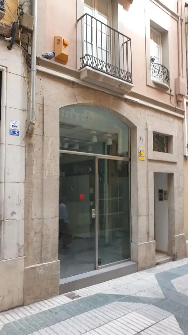 Local comercial de lloguer a Joan Maragall 15, imagen 11