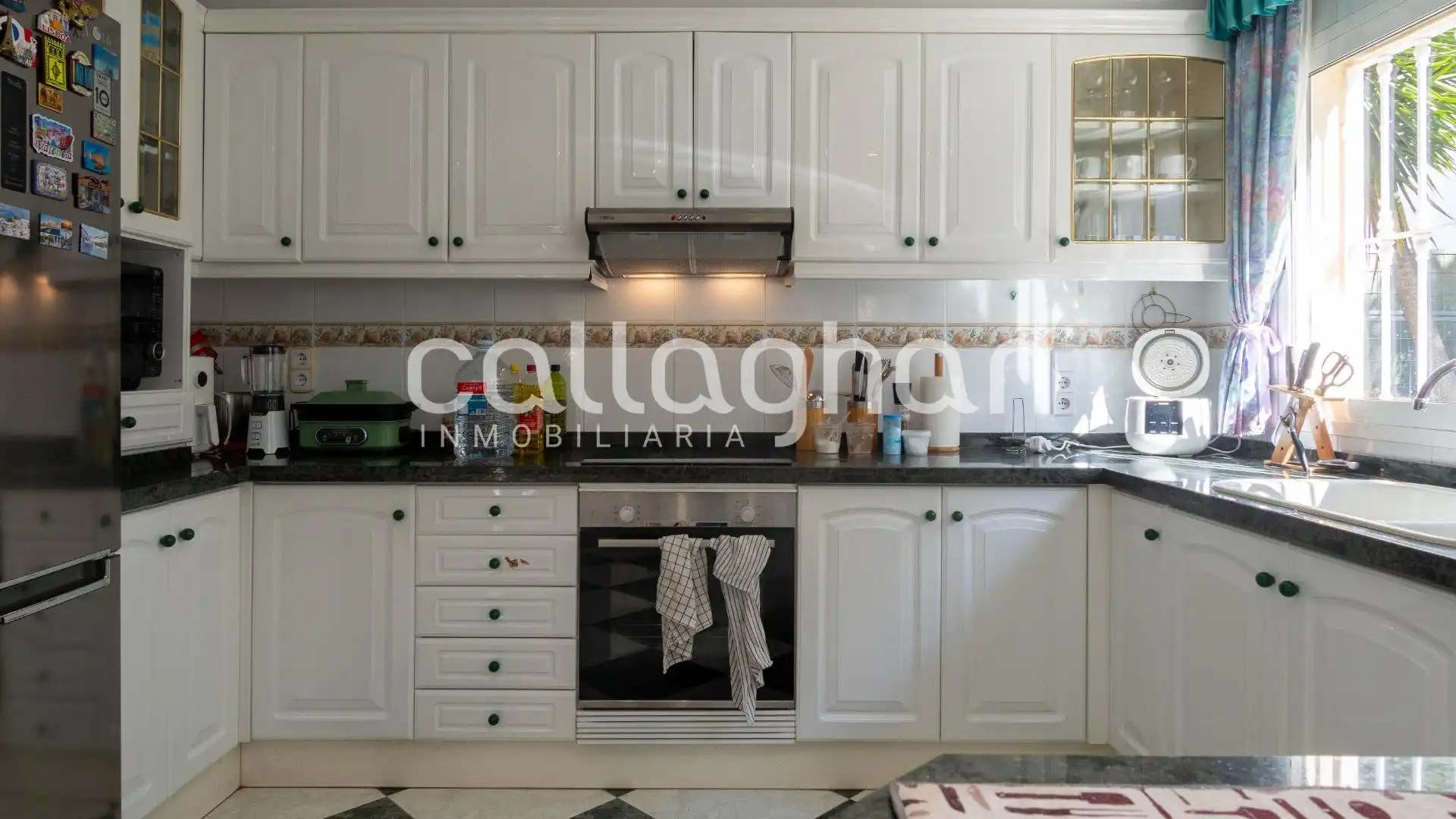 Cocina de Casa o chalet en venta en Gandia con Aire acondicionado, Amueblado y Jacuzzi
