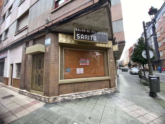 Local comercial en Venta en Calle Manuel Llaneza, 44 en Sama