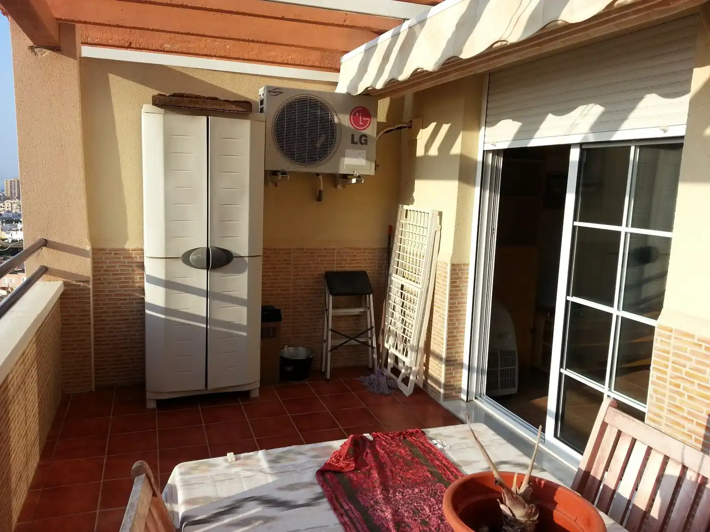 Terraza de Apartamento en venta en Roquetas de Mar
