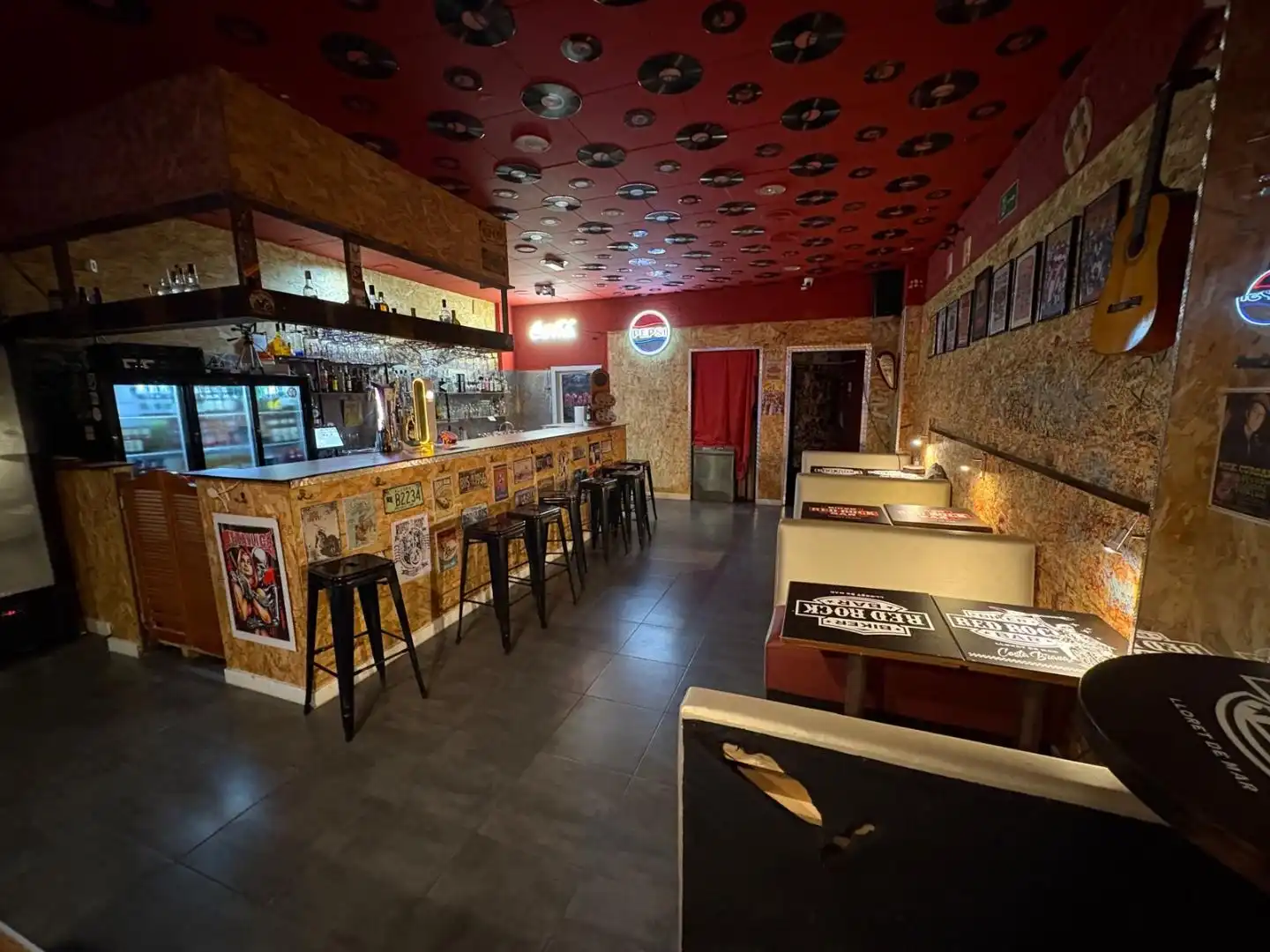 Local de alquiler en Lloret de Mar con Aire acondicionado, Calefacción y Terraza