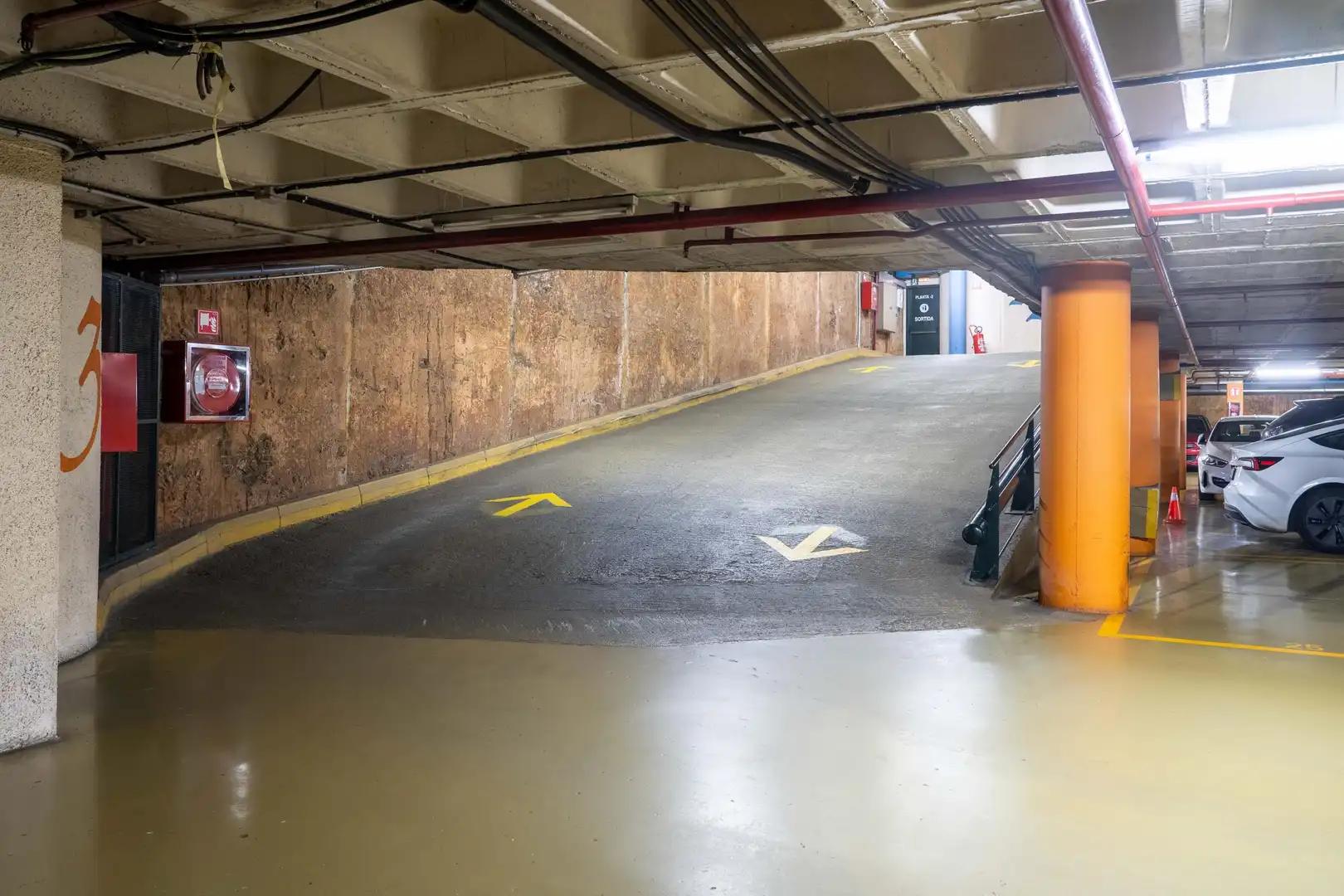 Parkplatz von Garage zur Miete in Barcelona