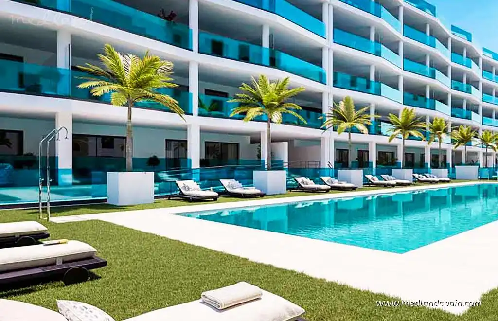 Apartamento con piscina en venta en Las Lagunas, imagen 2