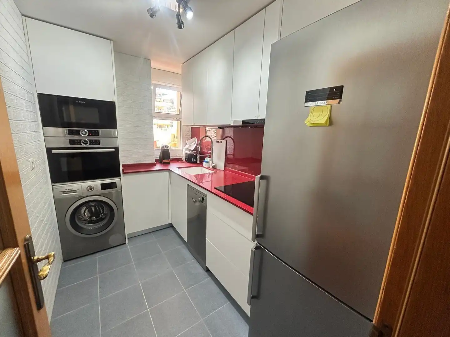 Cocina de Apartamento en venta en Benalmádena con Aire acondicionado, Calefacción y Jardín privado