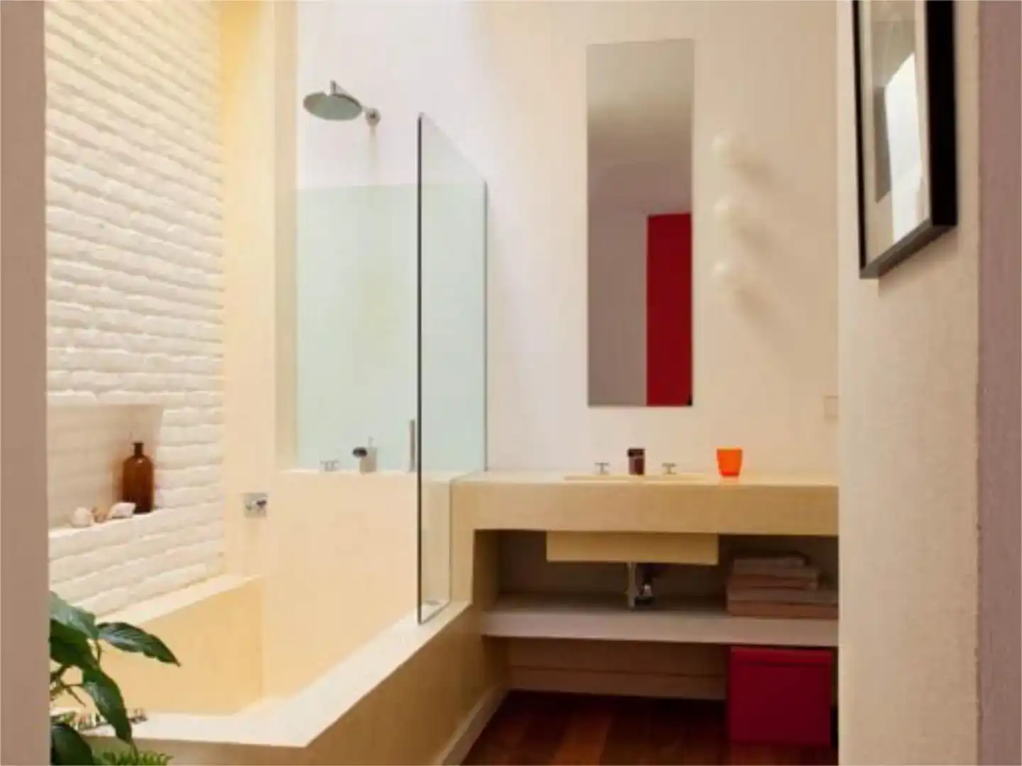 Baño de Dúplex de alquiler en Sevilla con Aire acondicionado y Parquet