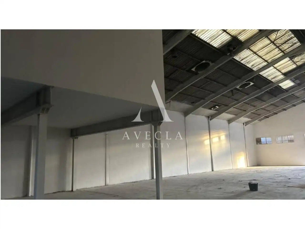 Nave industrial de alquiler en Barberà del Vallès