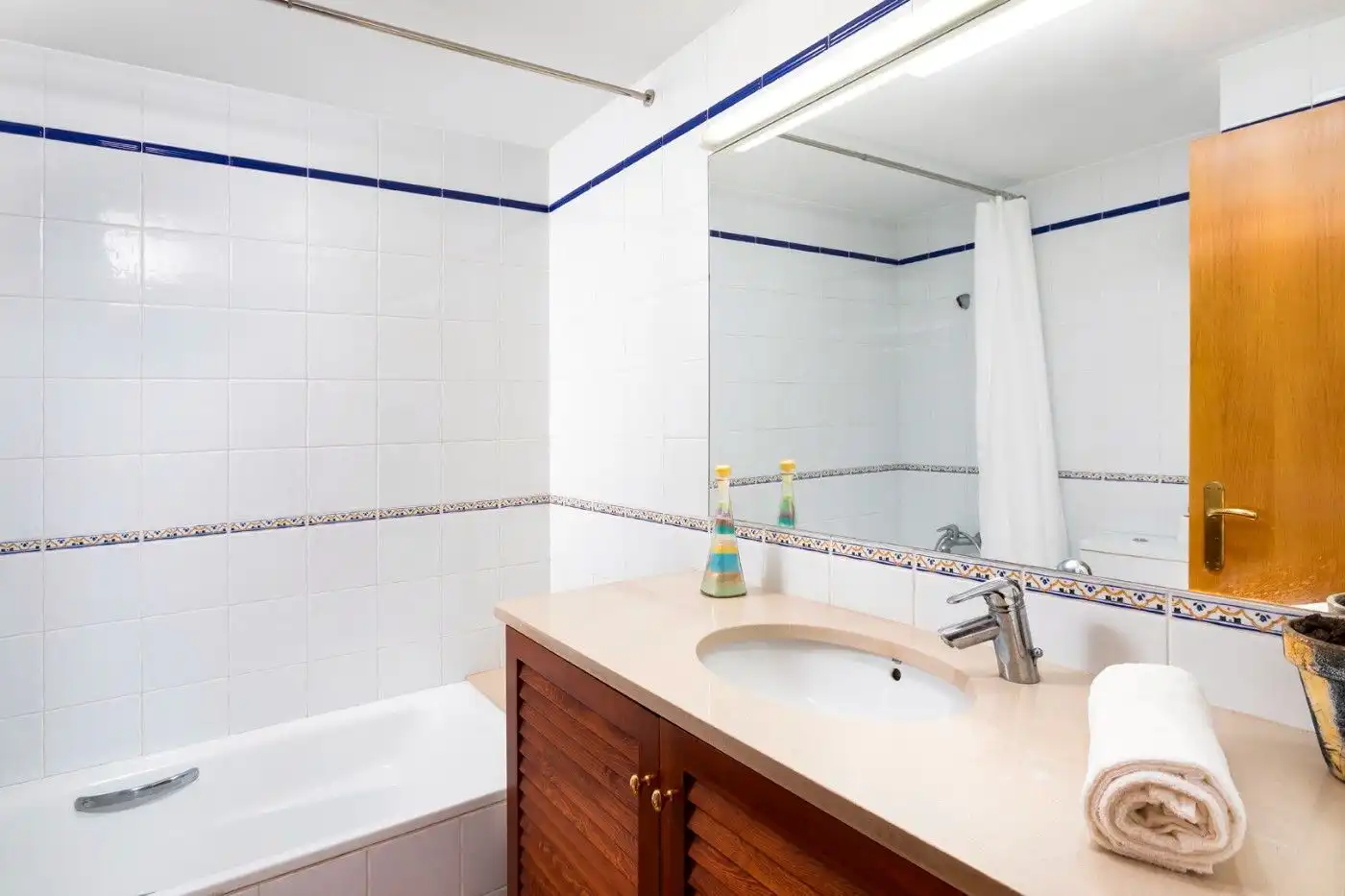 Bany de Casa o xalet en venda en Cabrera de Mar amb Aire condicionat, Traster i Piscina