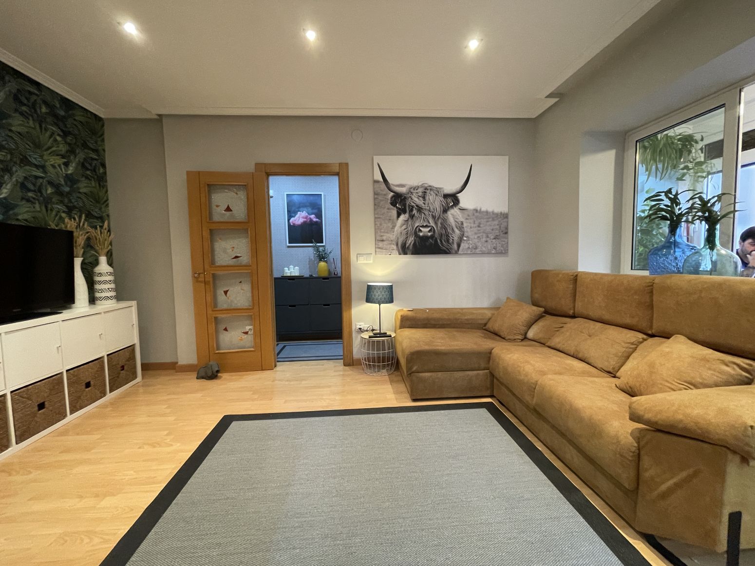 Sala d'estar de Pis en venda en Gijón  amb Calefacció, Traster i Moblat