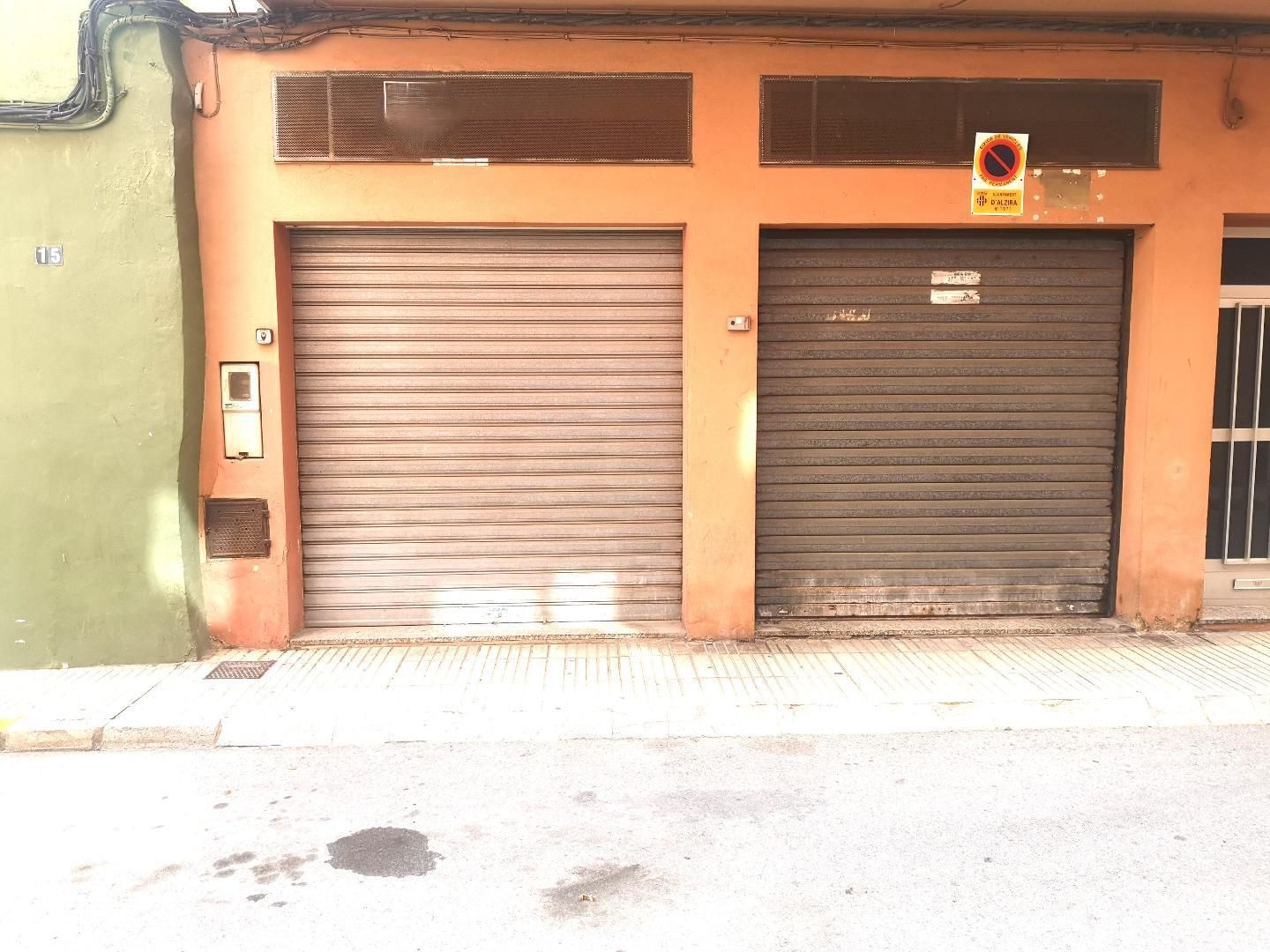 Exterior view of Garage for sale in Alzira