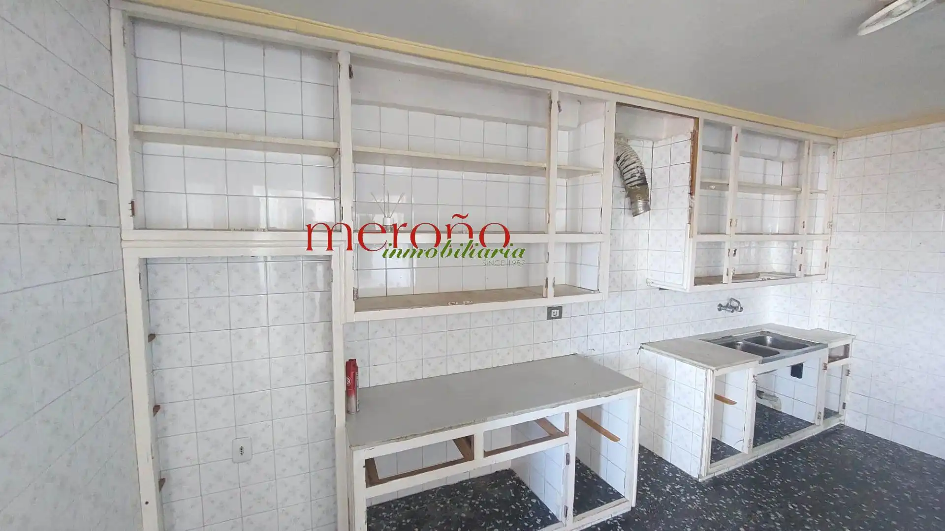 Cocina de Piso en venta en Elche / Elx con Trastero y Balcón