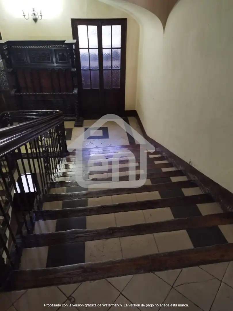 Piso en venta en Requena con Balcón