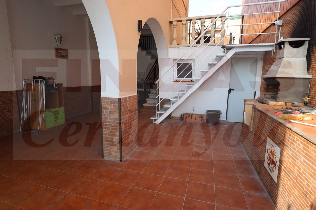 House or chalet for sale in Cerdanyola del Vallès  with Air Conditioner, Heating and Terrace