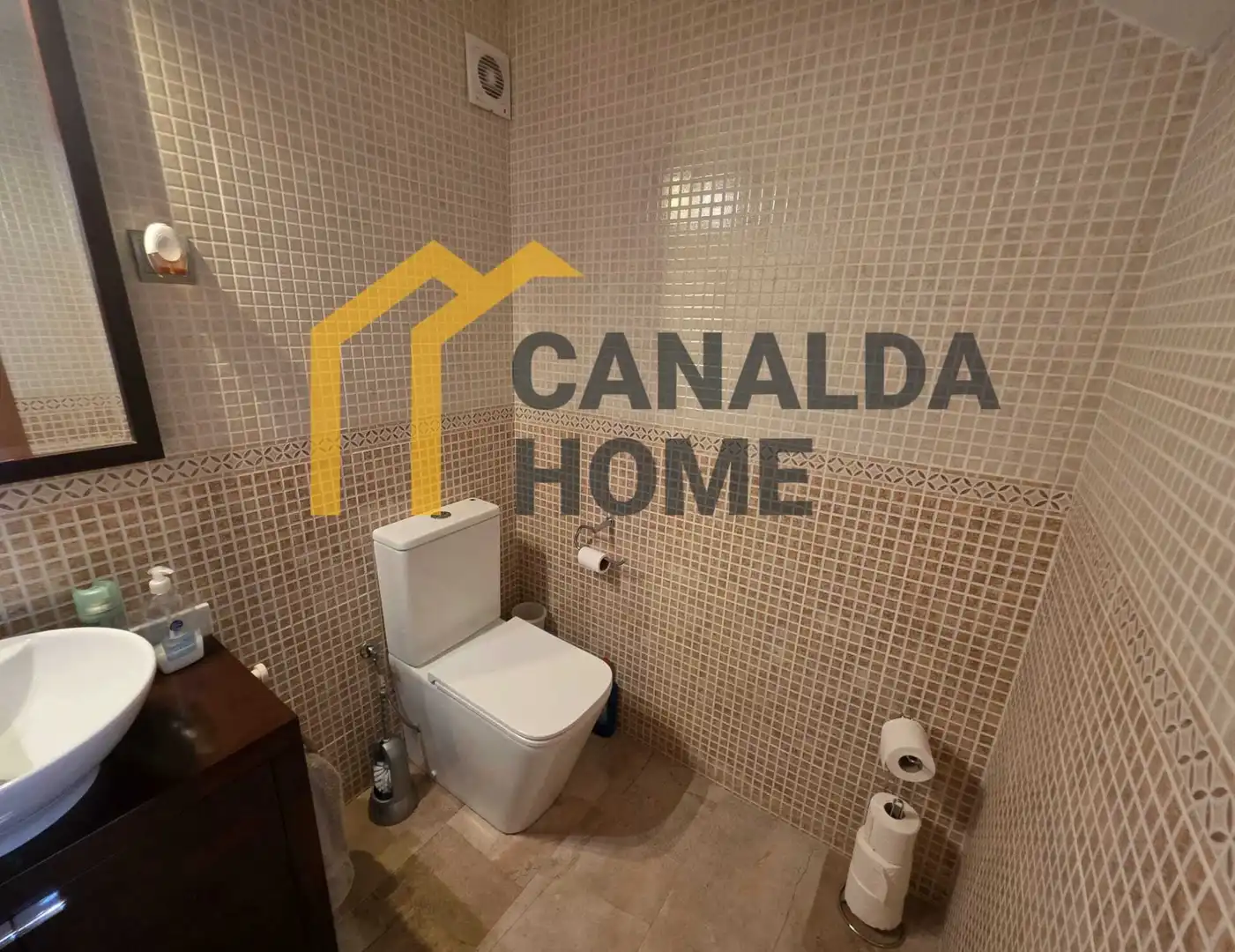 Casa aparellada amb piscina en venda a Carrer Sot de Can Puig, imagen 13