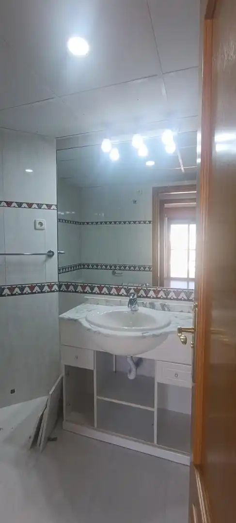 Àtic amb ascensor de lloguer a Calle ABENARABI 39, imagen 43
