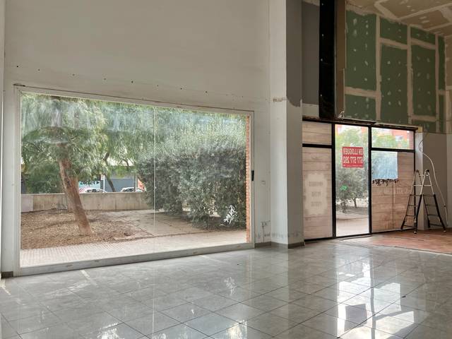 Local comercial en Alquiler en Avinguda de Marià Fortuny, 32 en Llevant