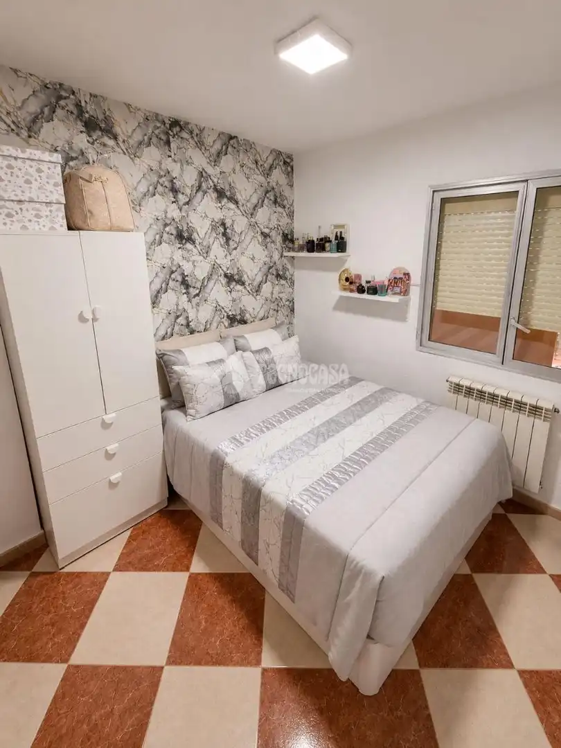 Habitación de Piso en venta en Madrid con Aire acondicionado y Calefacción