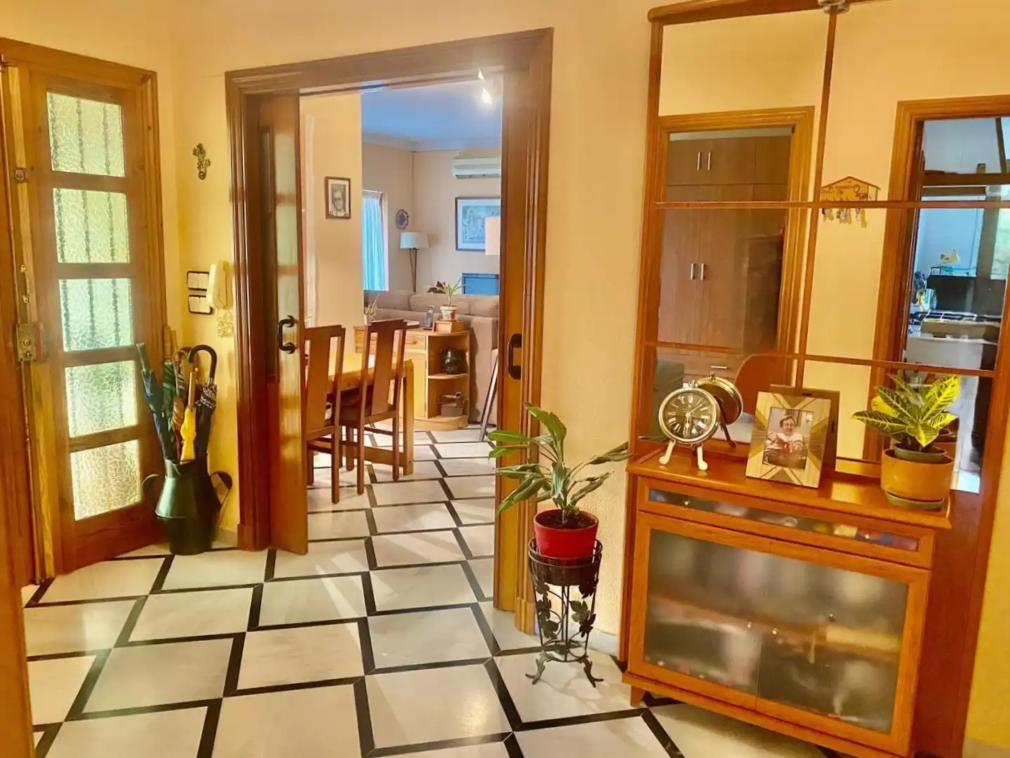 Chalet con piscina en venta en Calle Cabo San Adrián, imagen 9