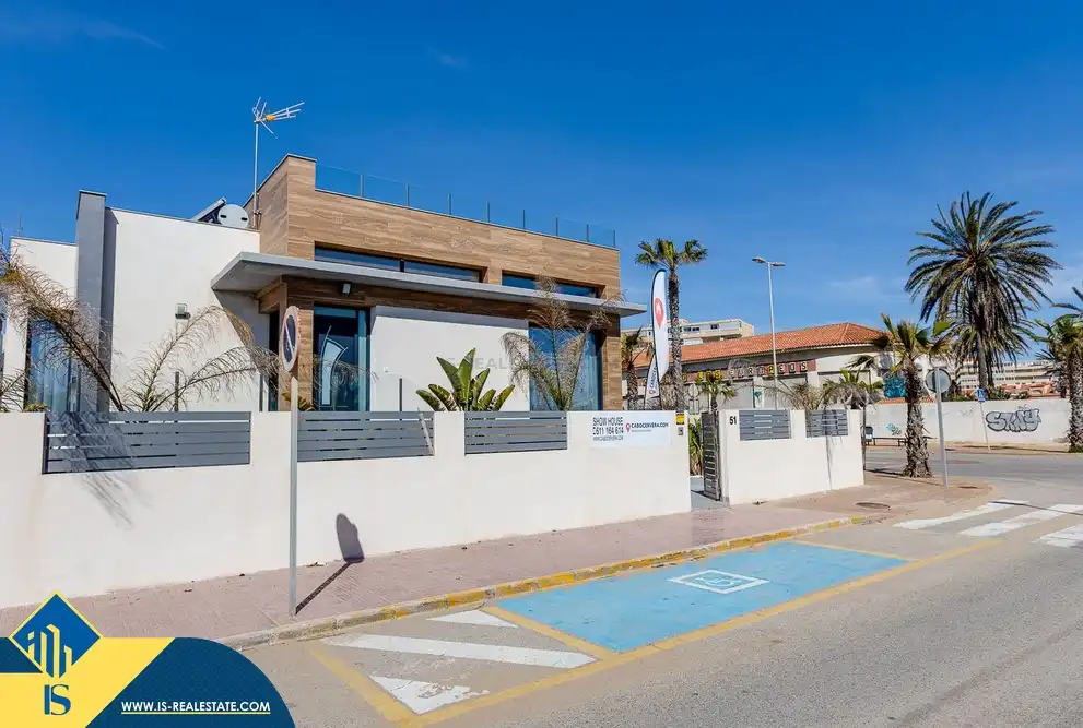 Villa mit Pool zum Verkauf in La Mata, imagen 9
