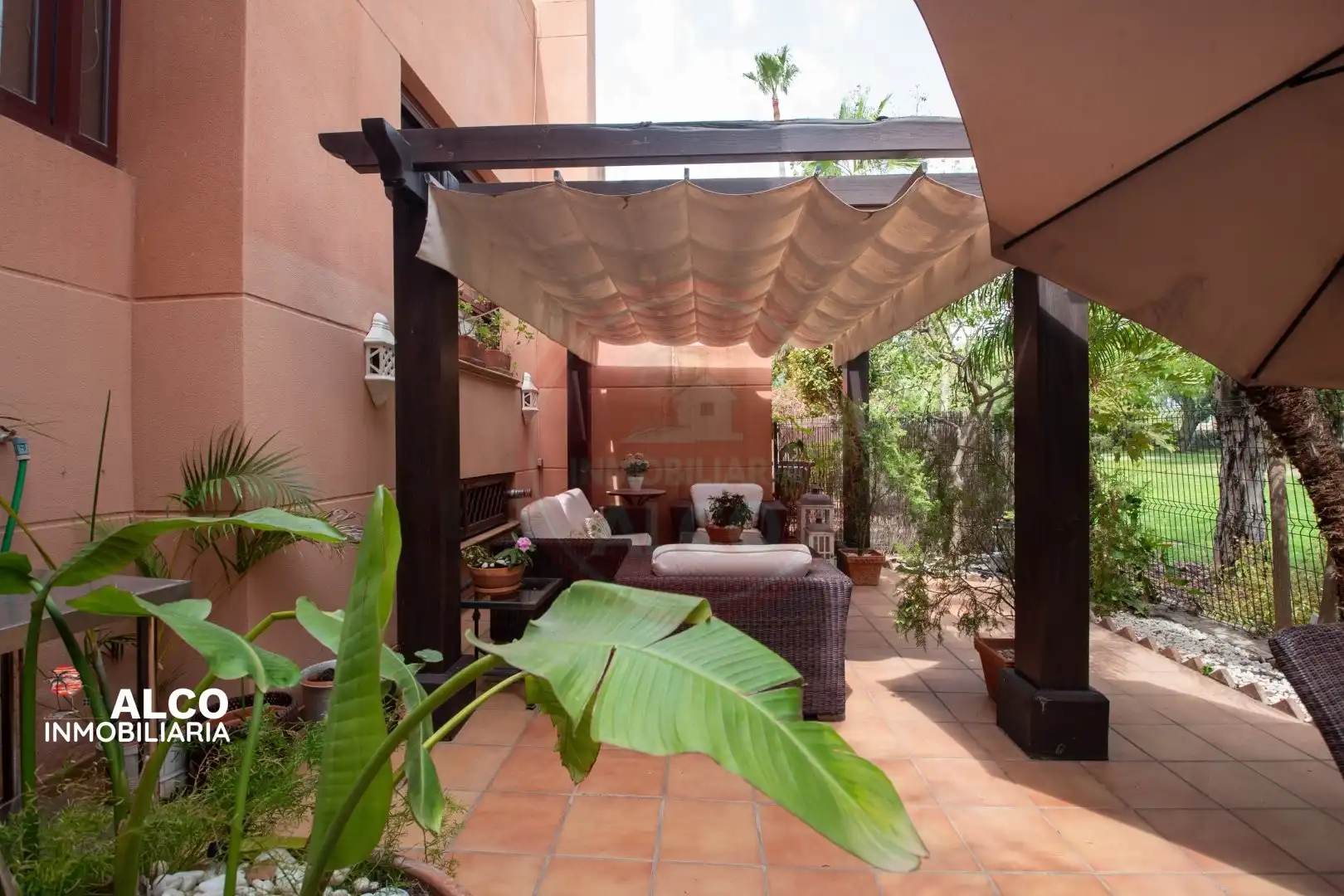 Casa bifamiliare con piscina in vendita a RECTOR JUAN DE DIOS LOPEZ 52, imagen 5