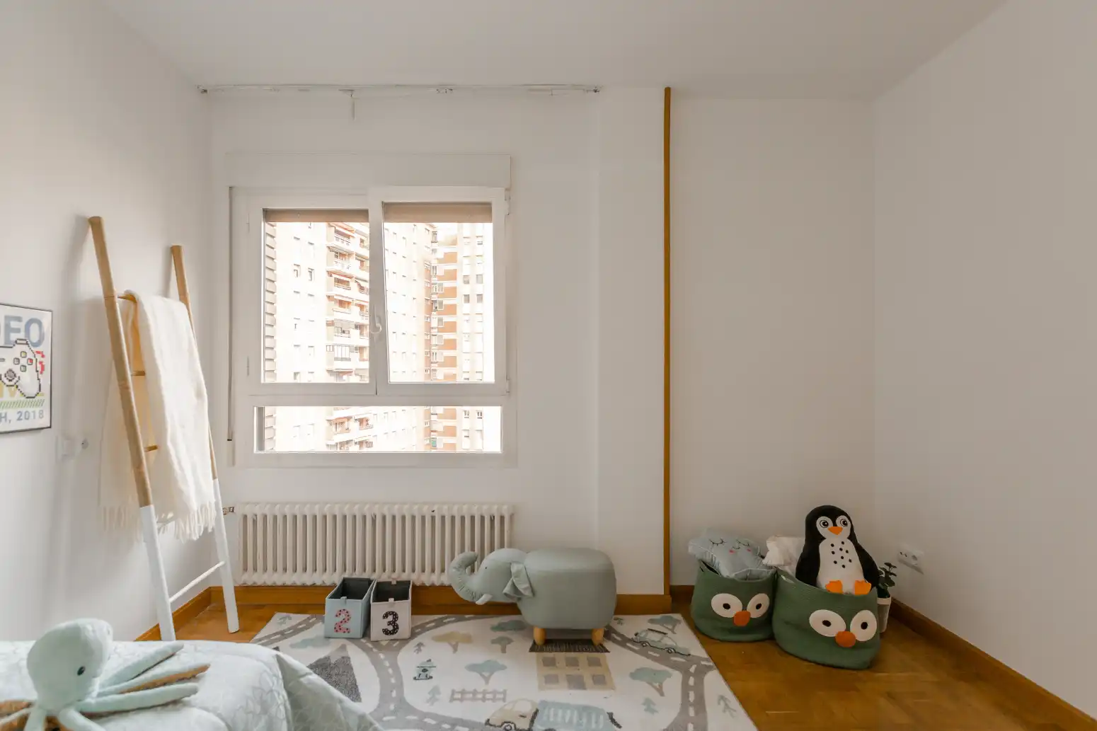 Bedroom of Flat for sale in  Pamplona / Iruña  with Heating, Parquet flooring and Terrace