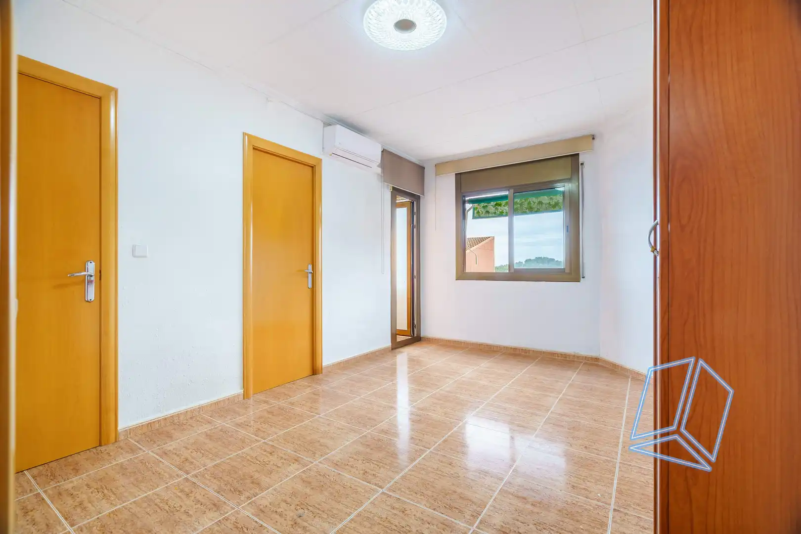 Habitación de Piso en venta en Gavà con Trastero y Balcón