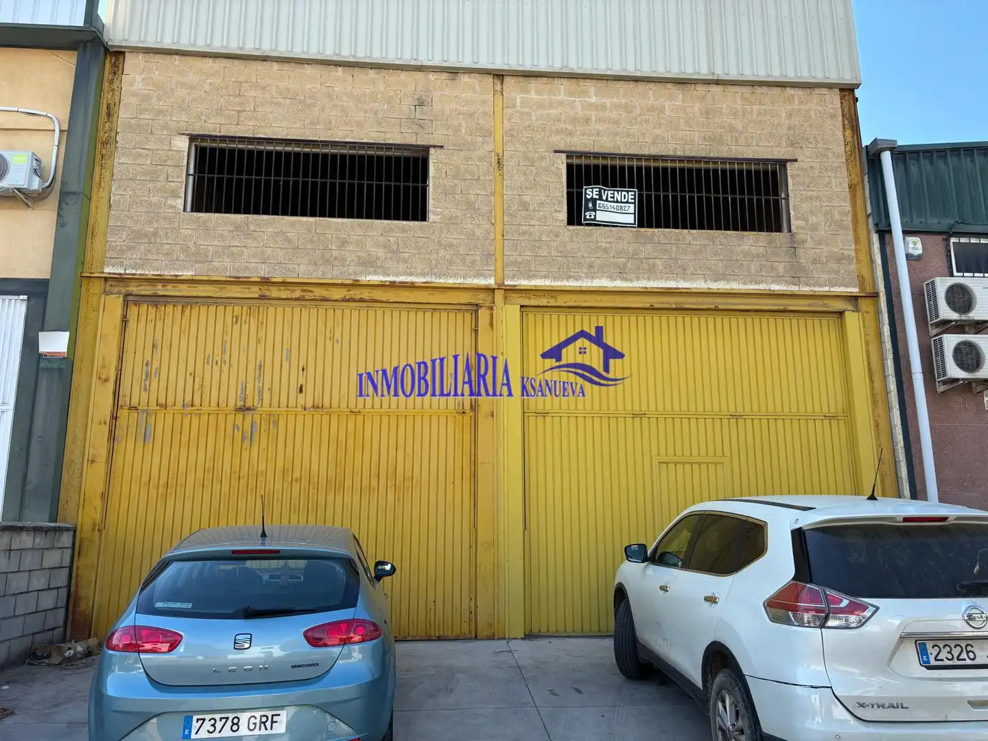 Vista exterior de Nave industrial en venta en Córdoba