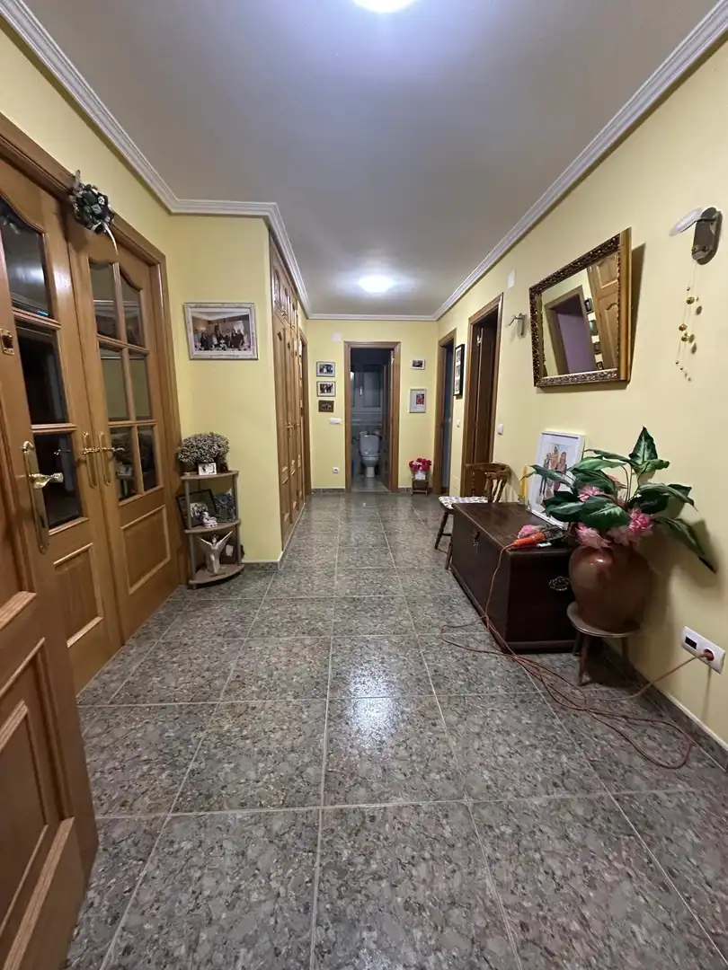 Country house zum Verkauf in Ponferrada mit Heizung, Privatgarten und Terrasse
