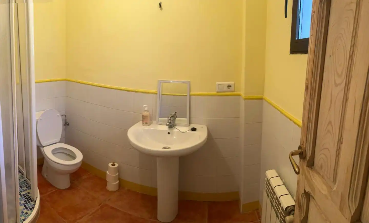 Baño de Finca rústica en venta en Campo de Criptana con Jardín privado, Terraza y Piscina